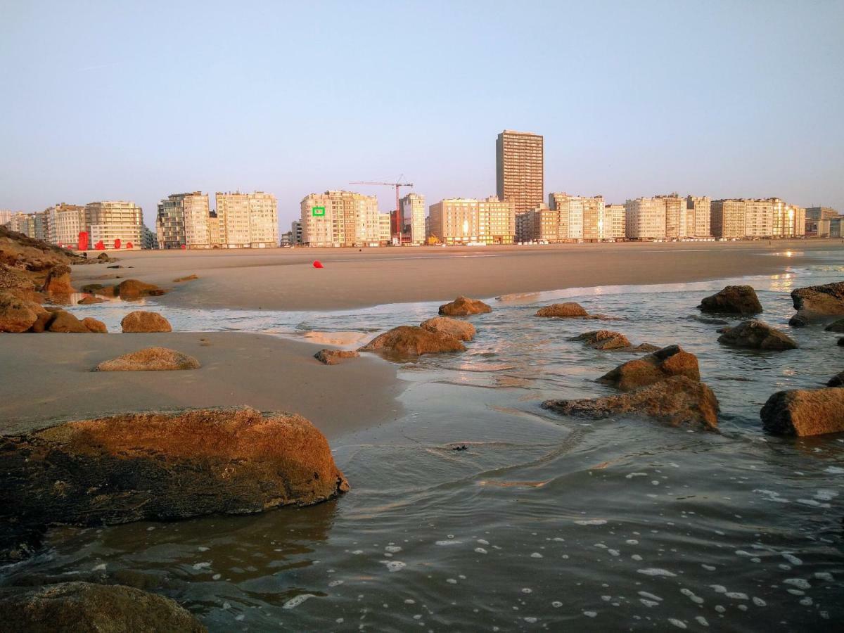 Appartement Met Zeezicht Oostende Ngoại thất bức ảnh